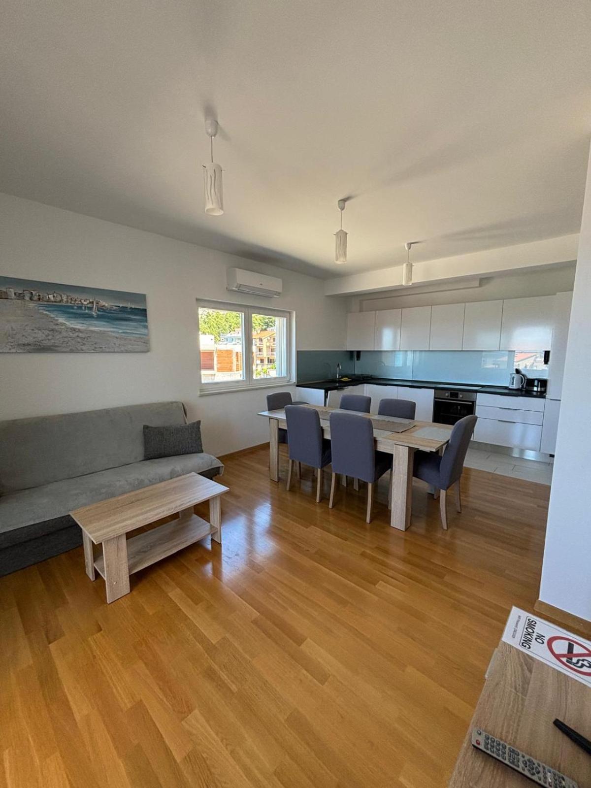 Sea View Apartments 자보리치 외부 사진