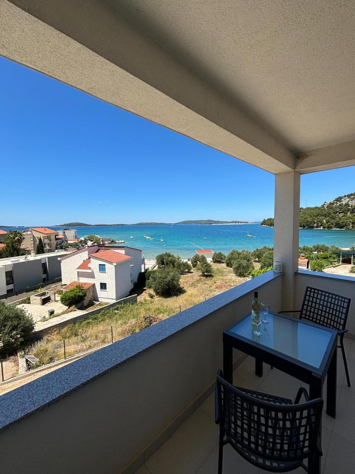 Sea View Apartments 자보리치 외부 사진