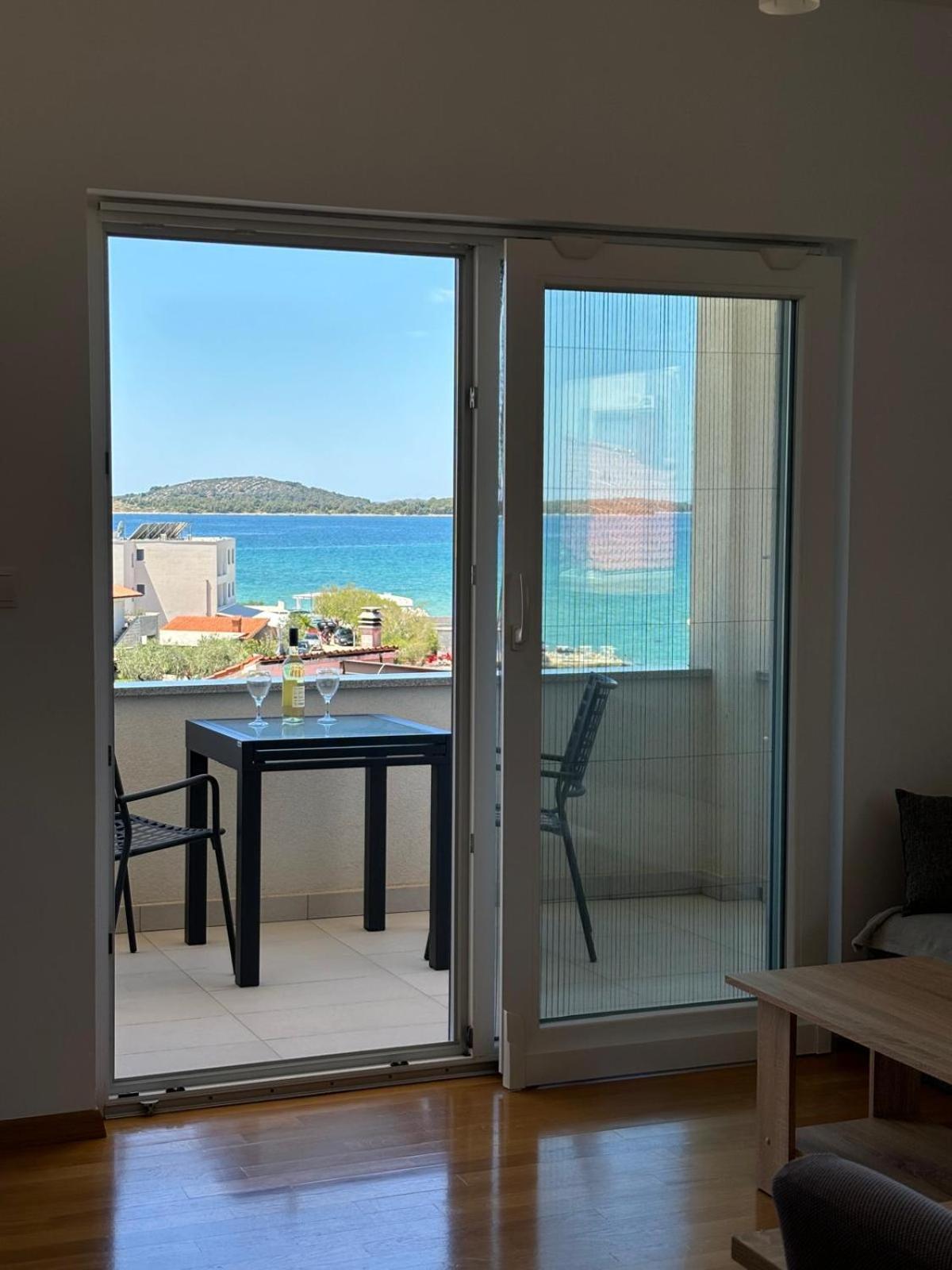 Sea View Apartments 자보리치 외부 사진
