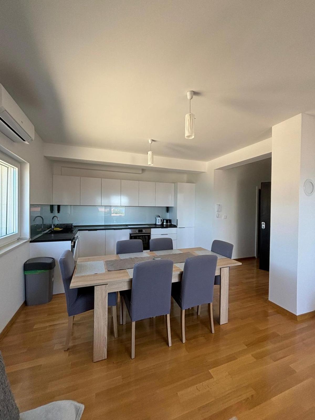 Sea View Apartments 자보리치 외부 사진